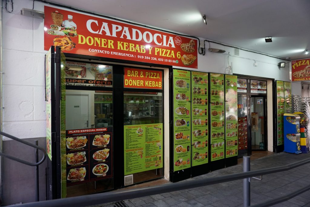 Capadocia-doner-kebap-y-pizza-Mercado-La-Remonta